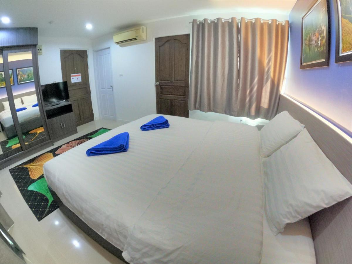 Poonsuk Place Hotel 방콕 외부 사진