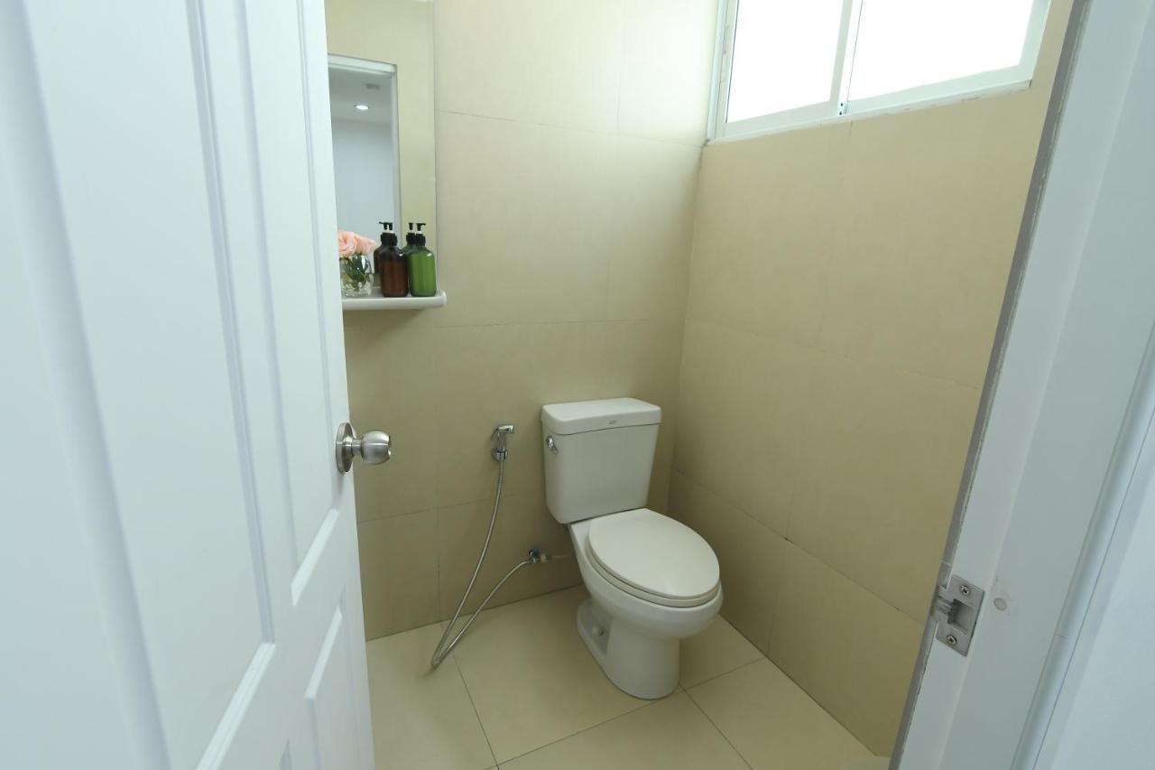 Poonsuk Place Hotel 방콕 외부 사진