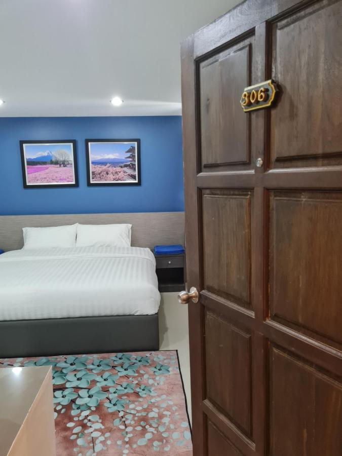 Poonsuk Place Hotel 방콕 외부 사진