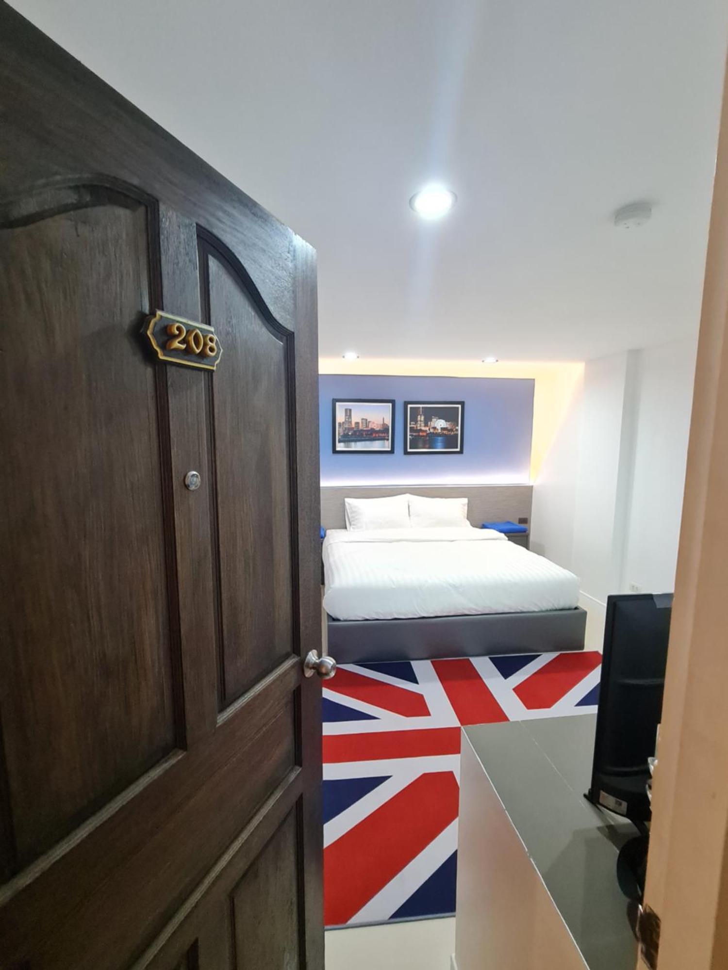 Poonsuk Place Hotel 방콕 외부 사진